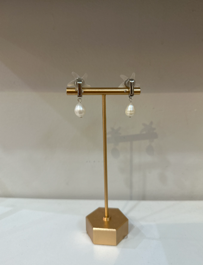 Starfish and freshwater pearl earrings by Charzie Jewelry