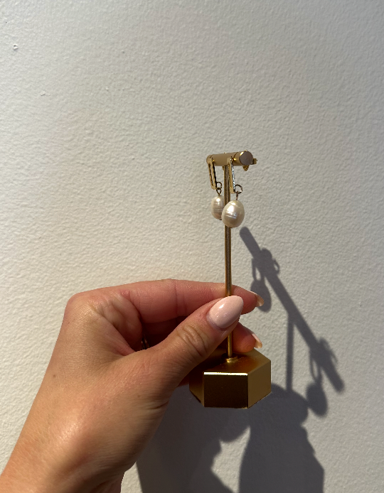 Rectangle Earring with Freshwater pearl by Charzie Jewelry