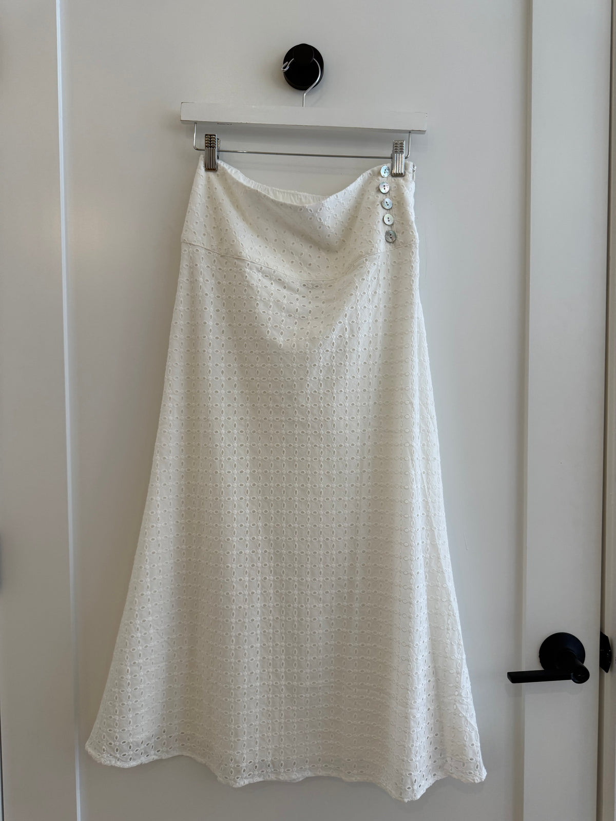 Hiedra White Lace Midi Skirt by NIA