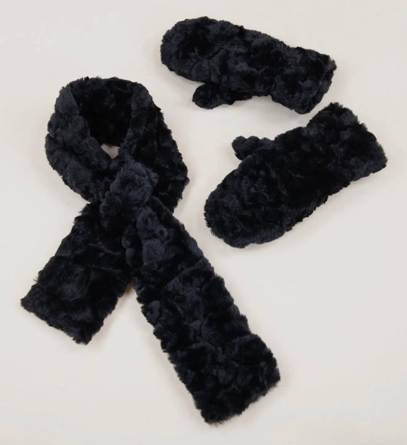 Black Faux Fur scarf