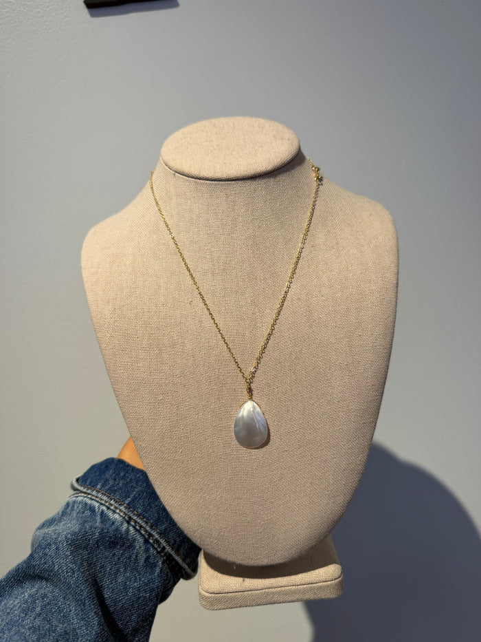 Shell Necklace by Charzie Jewelry