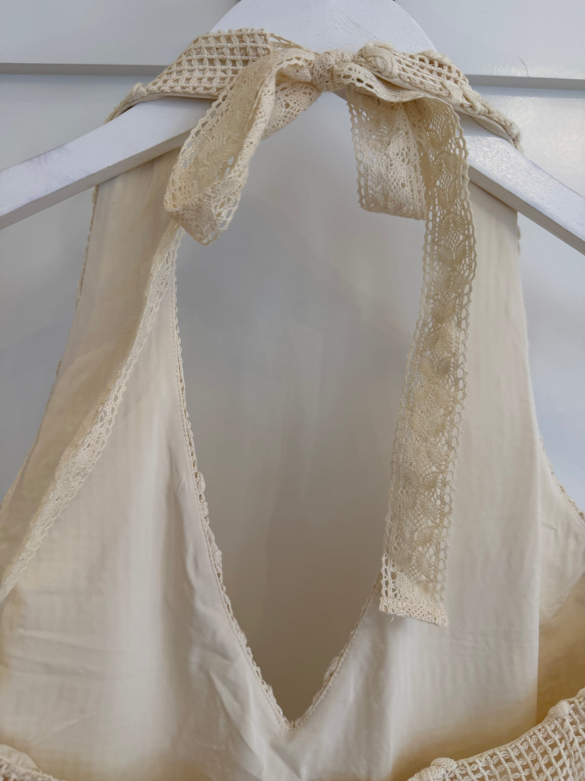 Cream Lace Midi Dress by Steve Madden