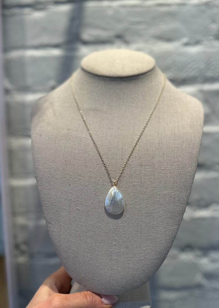 Shell Necklace by Charzie Jewelry