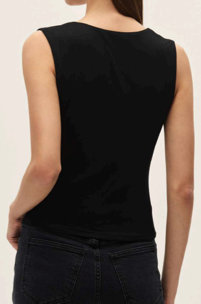 Black and Gold Top by Elodie